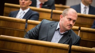kotleba parlament 1140 (SITA Marko Erd)